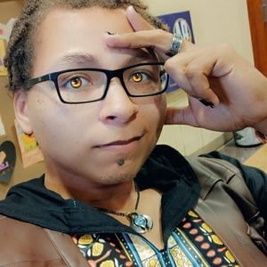 Meet your Posher, Aaron